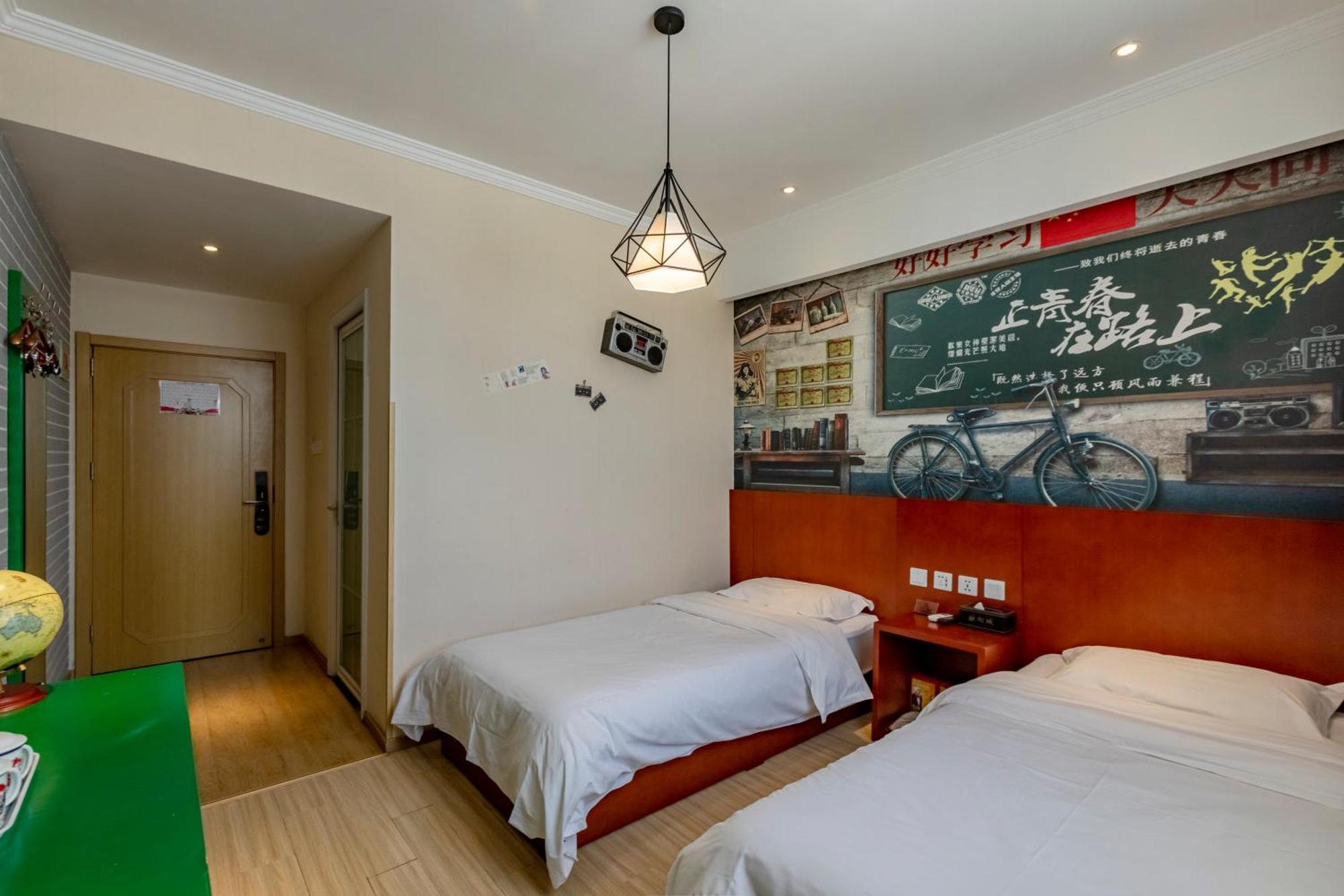 Happy Dragon City Center Alley Hotel -In The City Center With Big Window&Heater, Ticket Service&Free Coffee&Food Recommendation,Near Tian Anmen Forbiddencity,Easy To Get Traditional Walking Area&Shichahai Pekin Zewnętrze zdjęcie