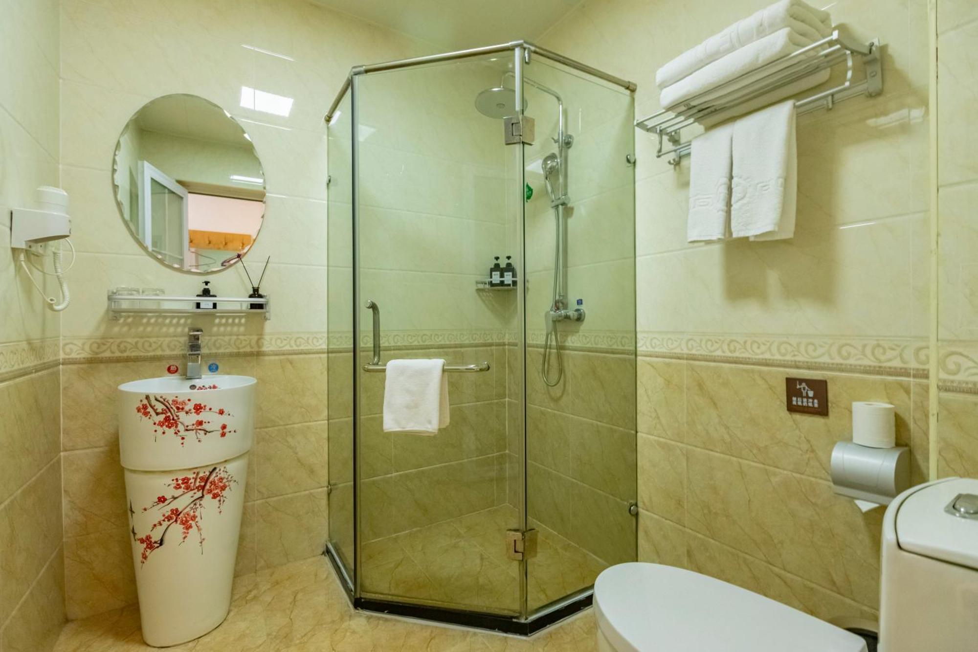 Happy Dragon City Center Alley Hotel -In The City Center With Big Window&Heater, Ticket Service&Free Coffee&Food Recommendation,Near Tian Anmen Forbiddencity,Easy To Get Traditional Walking Area&Shichahai Pekin Zewnętrze zdjęcie